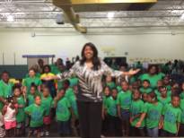 Gloria Gaynor with the Plantersville Summer Academy students (and Gabi!)